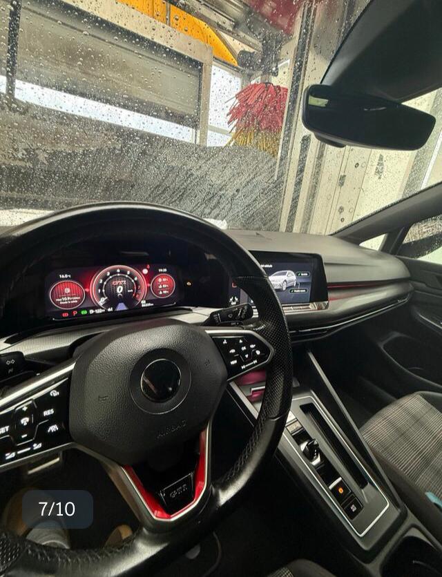 Volkswagen Golf GTI 2.0 245cv - Imagen 9